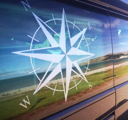 claasic-compass-decal-sticker-decal